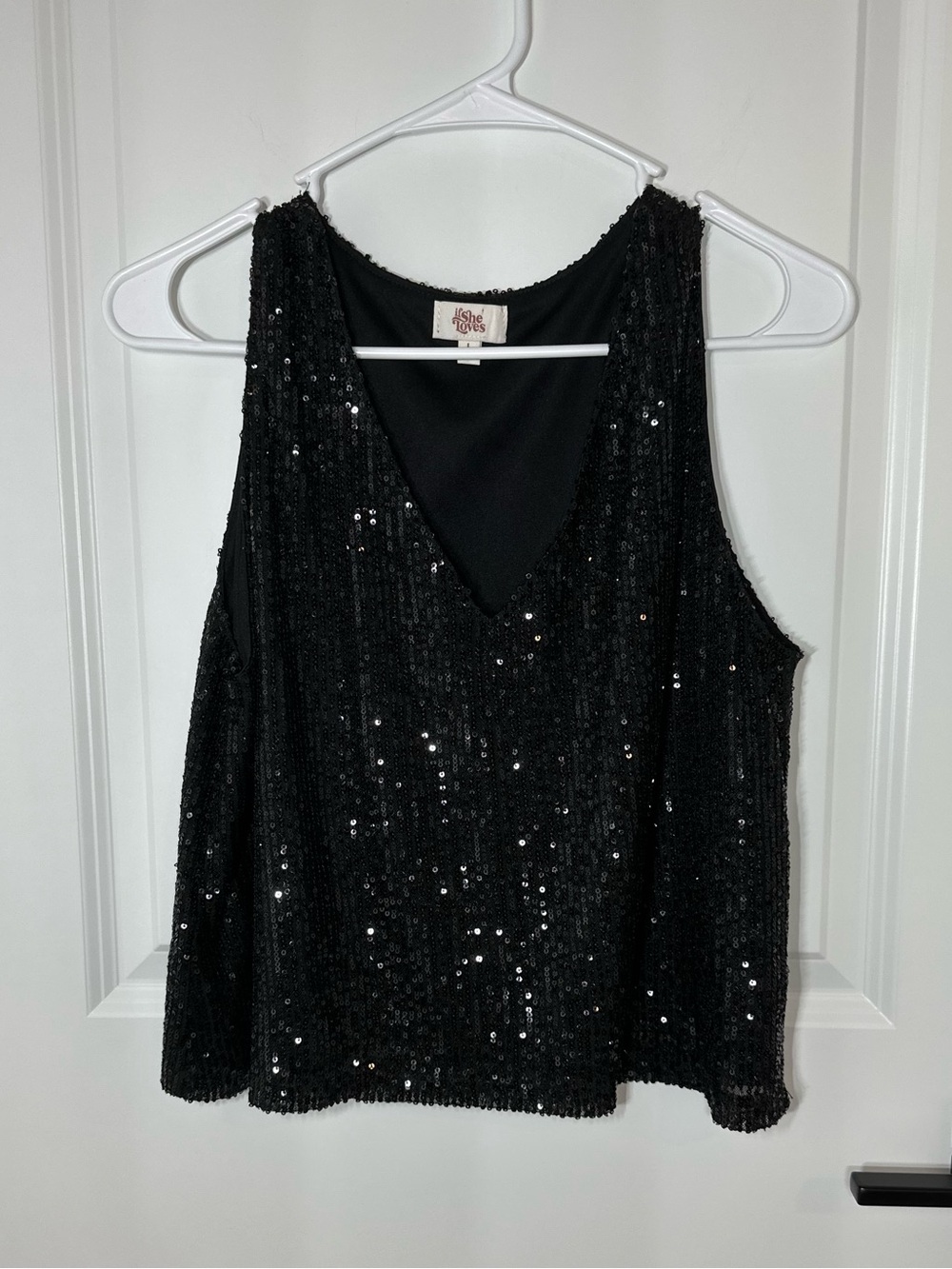 If She Loves Black Sequence Shining Star Top